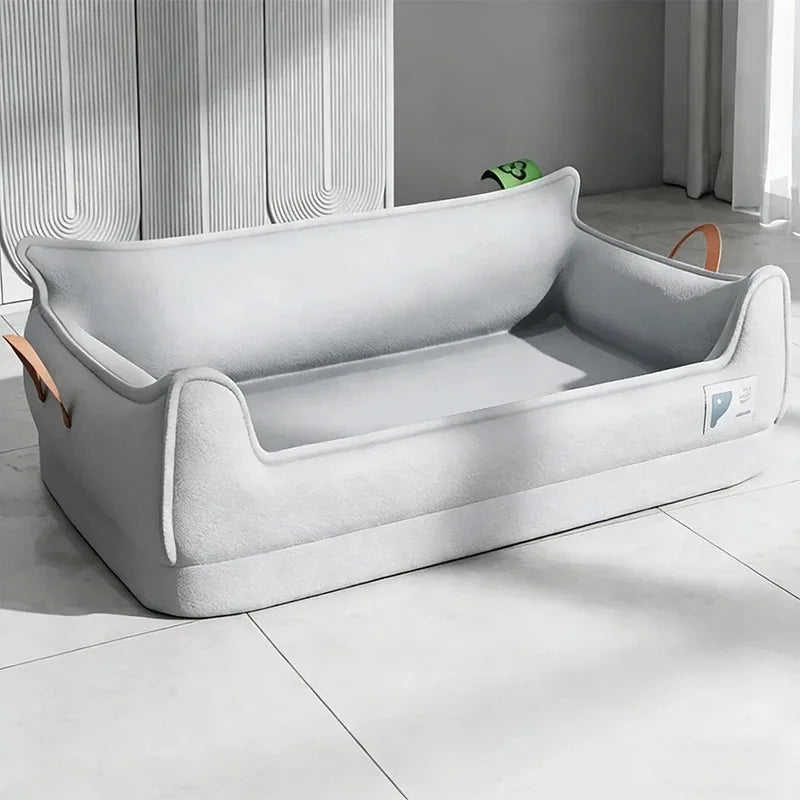 Pat pentru câini și pisici – Pat moale și spațios, ideal pentru interior, ușor de spălat și potrivit pentru animale de talie medie și mare.